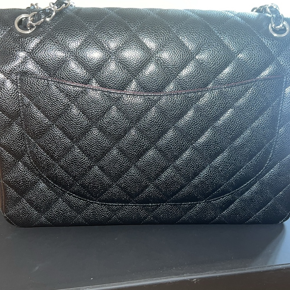 Maxi caviar chanel bag - Picture 4 of 14